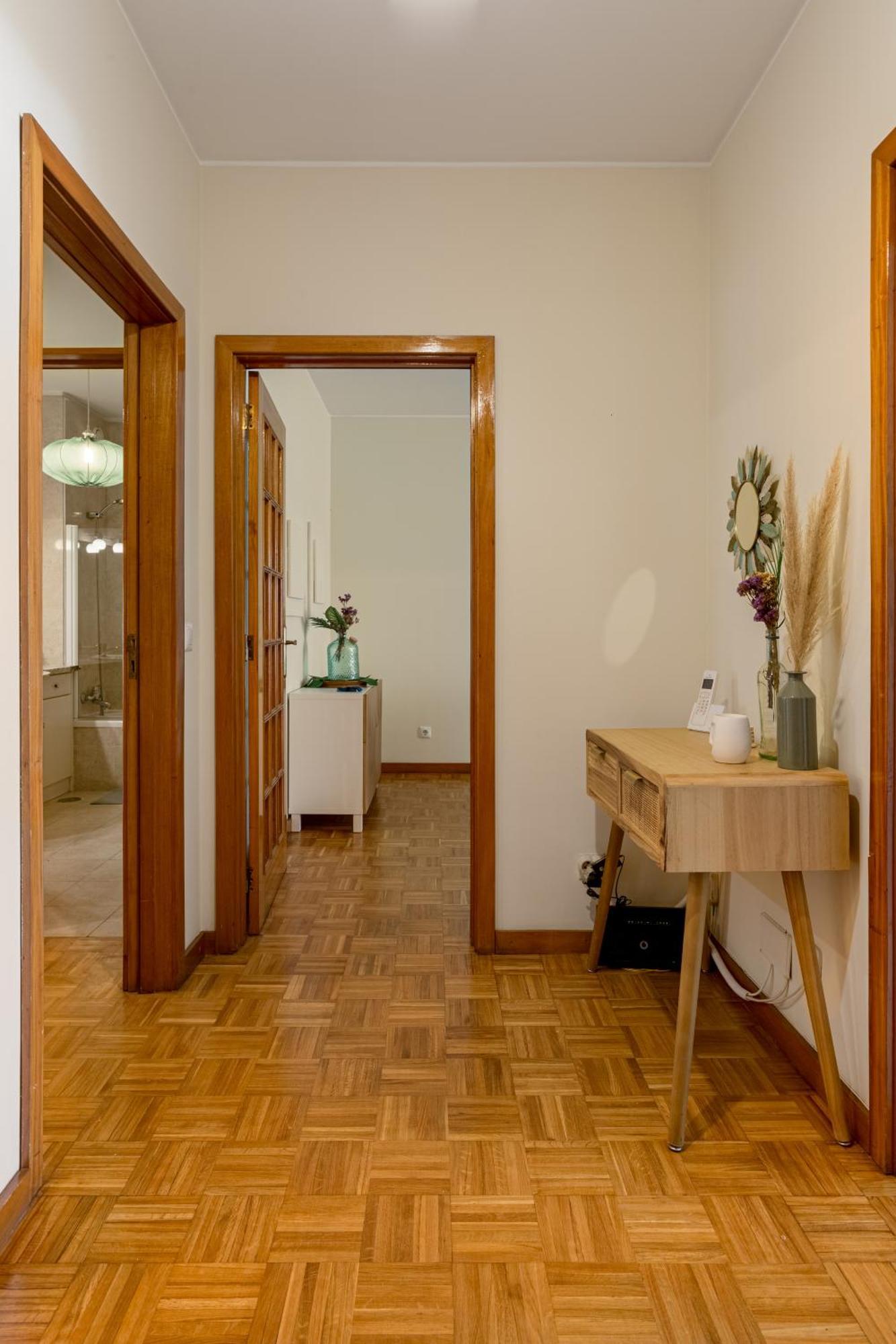 Joivy Stylish City Centre Flat With Parking Maía Eksteriør bilde
